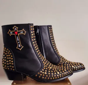 ✟ SWEET SORROW BOOTS ✟  *pre order*