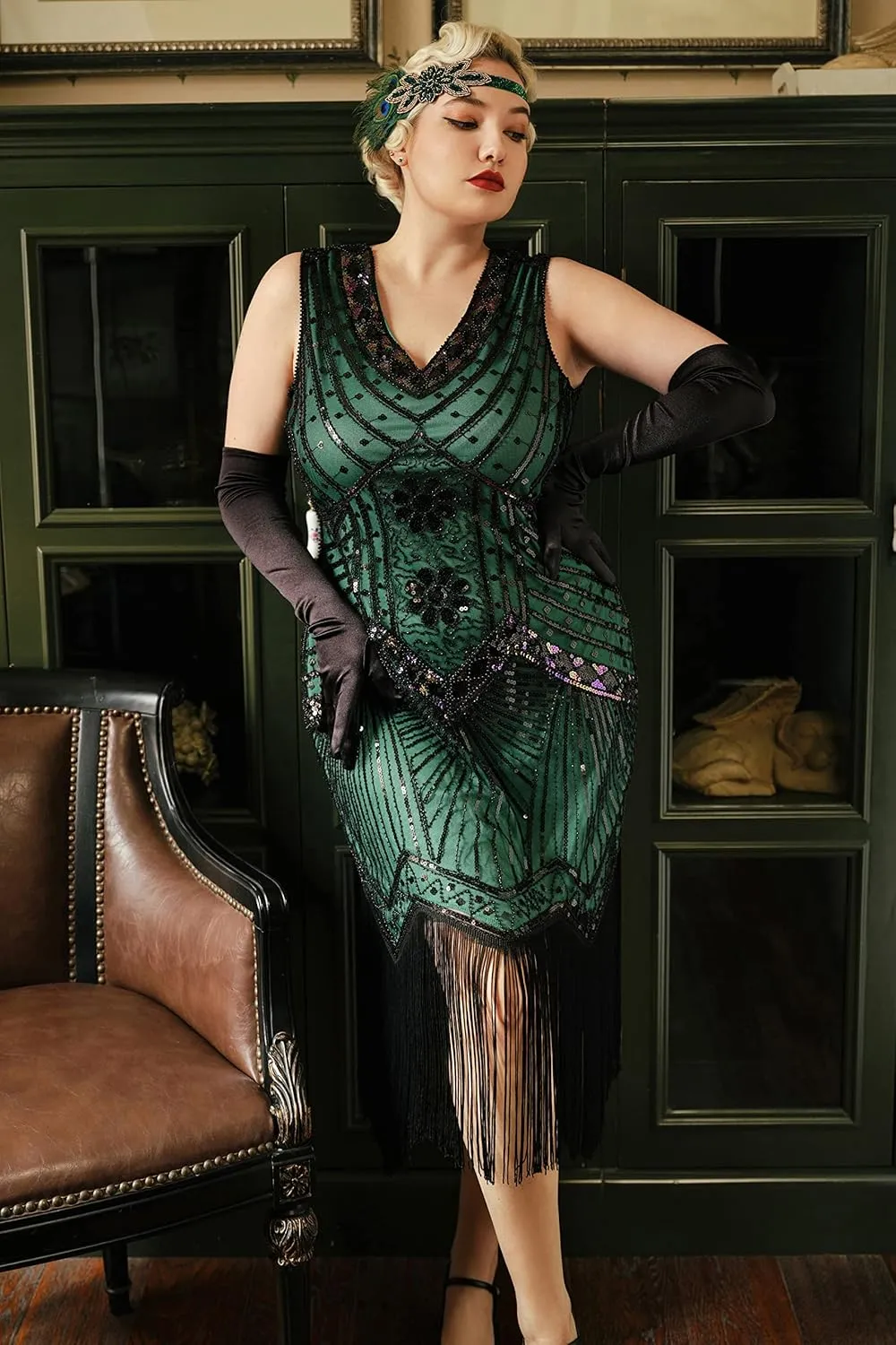 BABEYOND Women's Plus Size Flapper Dresses 1920s V Neck Beaded Fringed Great Gatsby Dress