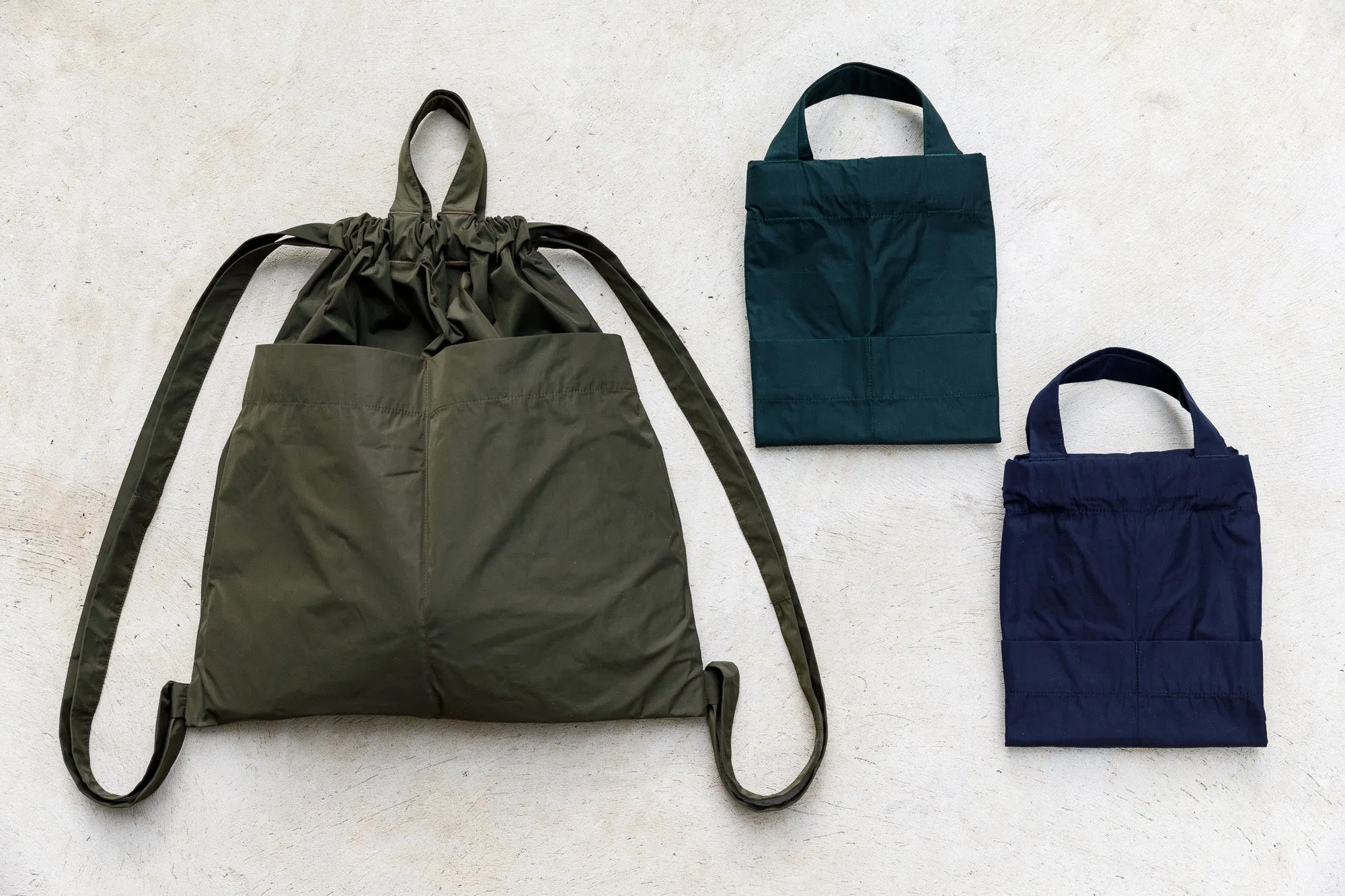 BACKPACK - BLACK