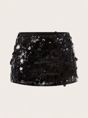 Cherry Vibes: Falda Mini Ajustada con Cintura Alta en