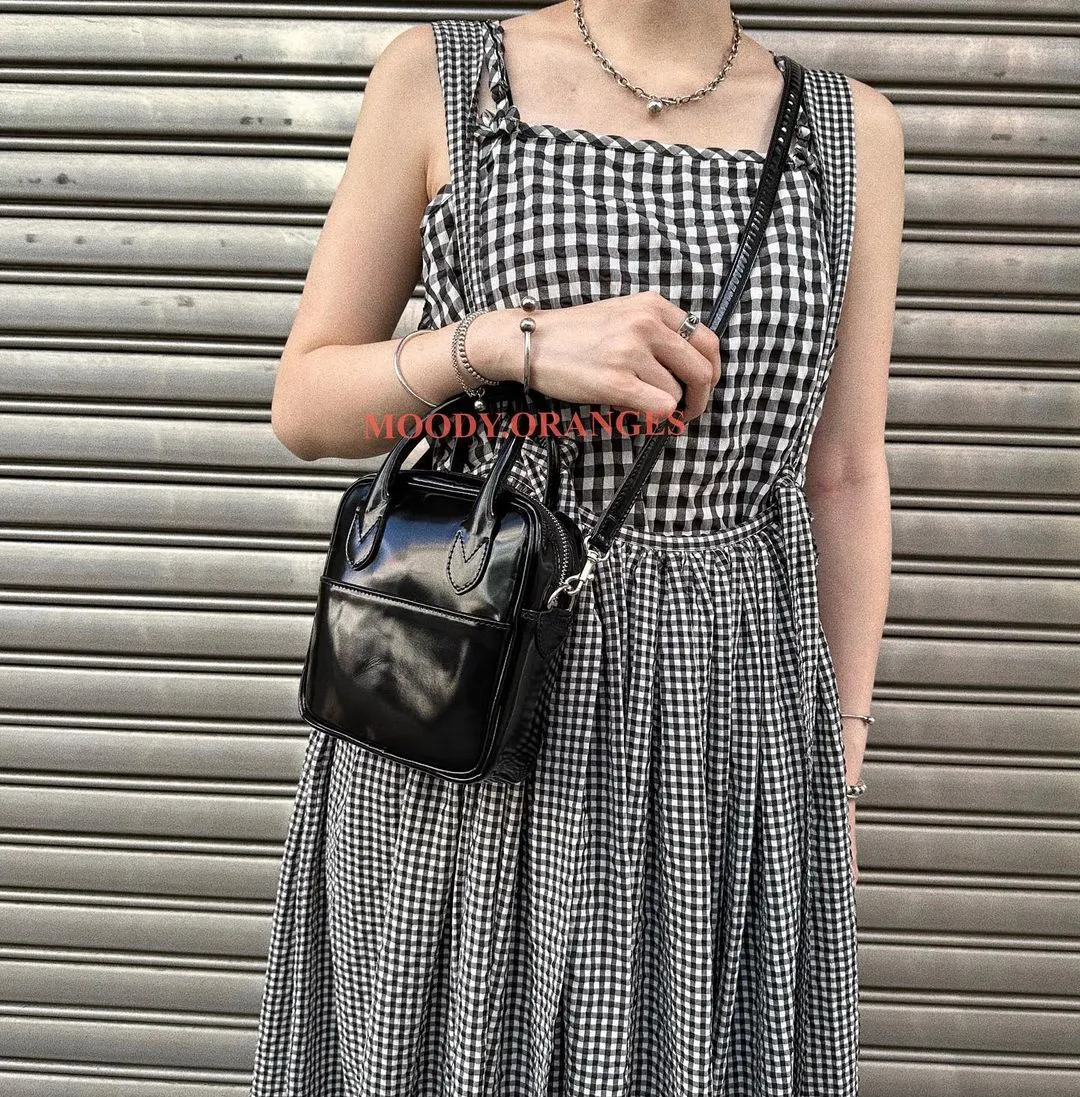 COMME des GARÇONS Aoyoma Square Bag