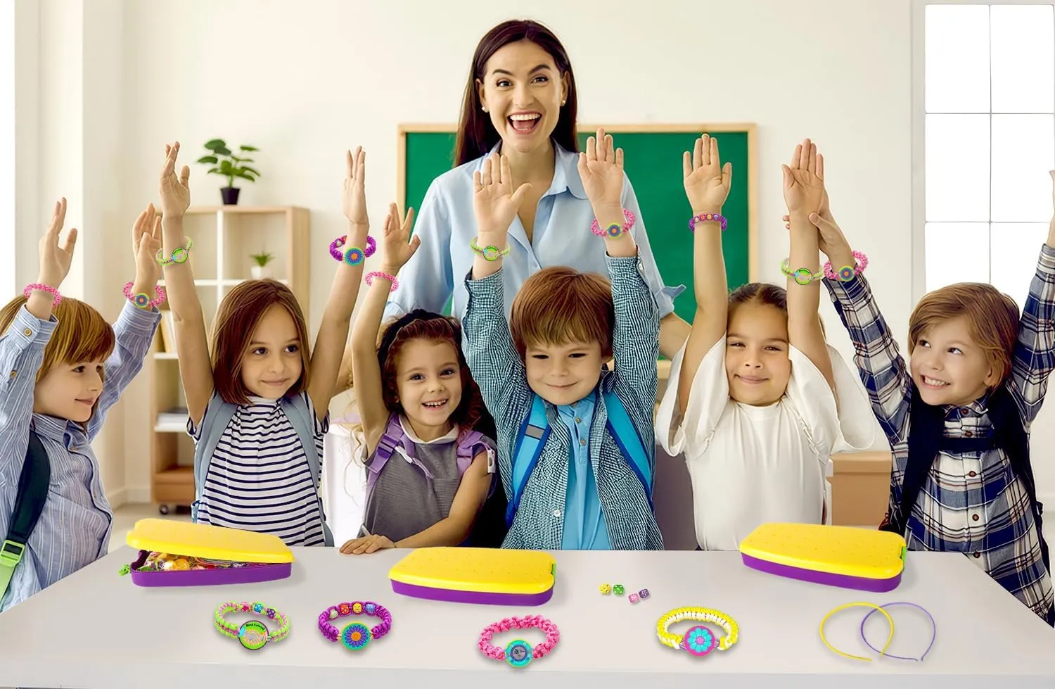 cusuyu Friendship Bracelet Making Kit Toys, Arts and Crafts for Kids Age 8-12, Best Birthday Present Gift for 7 8 9 11 12 Year Old Girl, Top Popular DIY Jewelry Bracelet String Maker