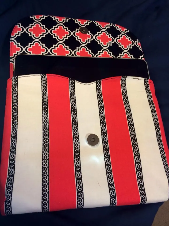 Dakota Tablet Clutch