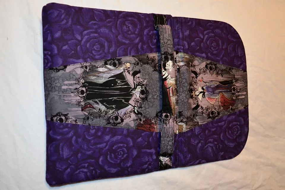 Dakota Tablet Clutch