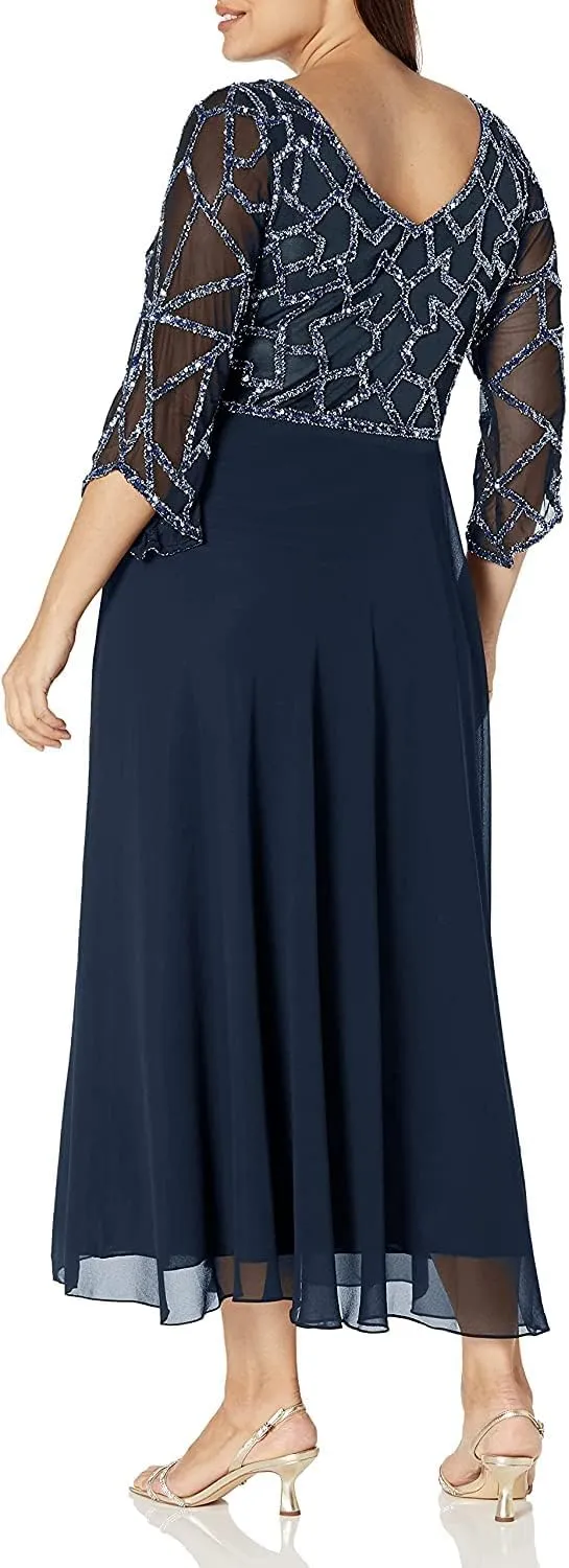 J Kara Women's Plus Size 3/4 Sleeve Geo Beaded Gown