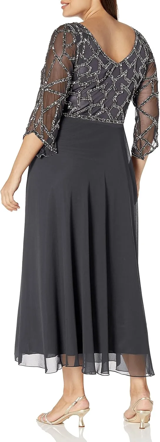 J Kara Women's Plus Size 3/4 Sleeve Geo Beaded Gown