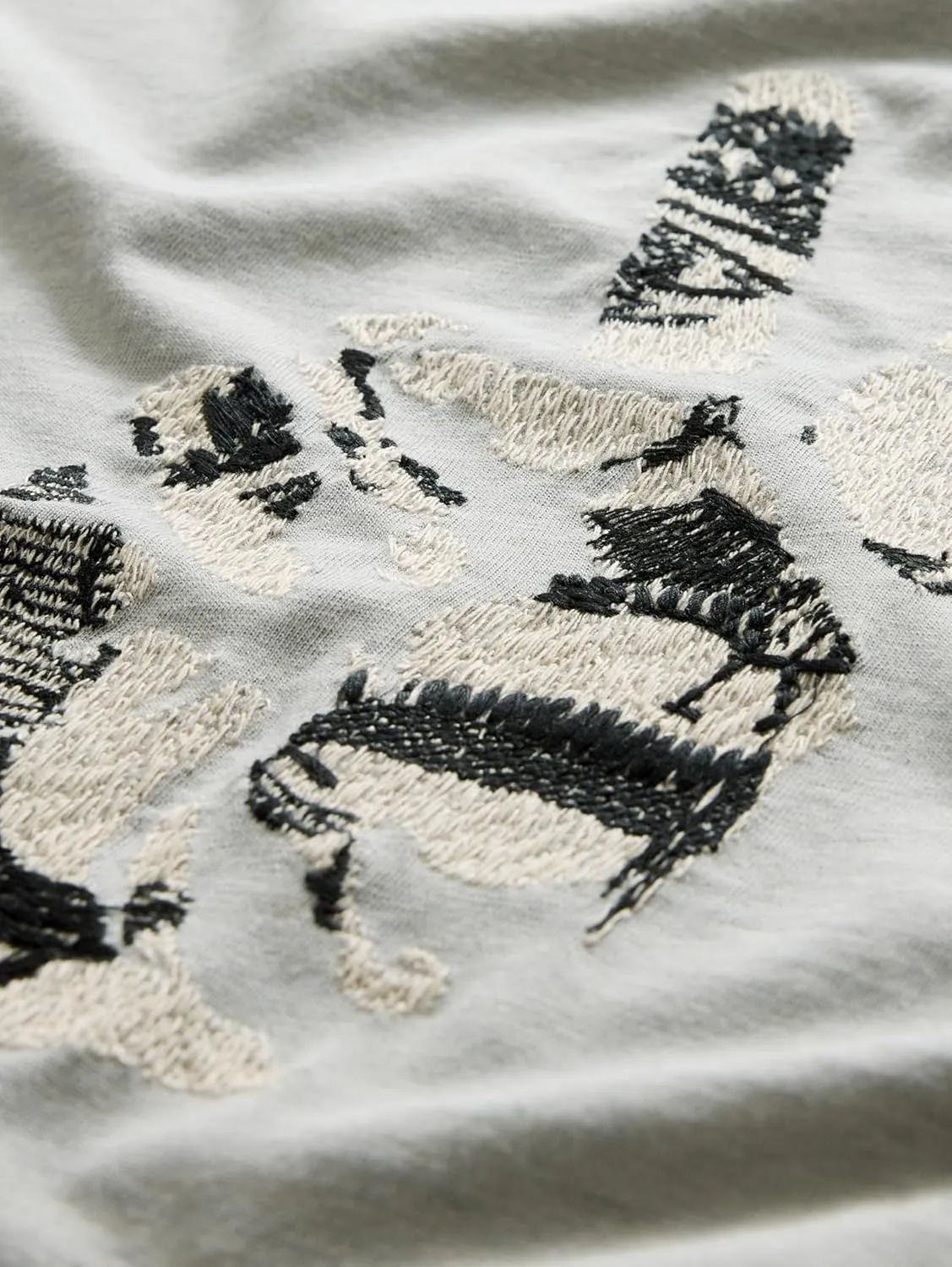John Varvatos Men's Peace Embroidery Tee