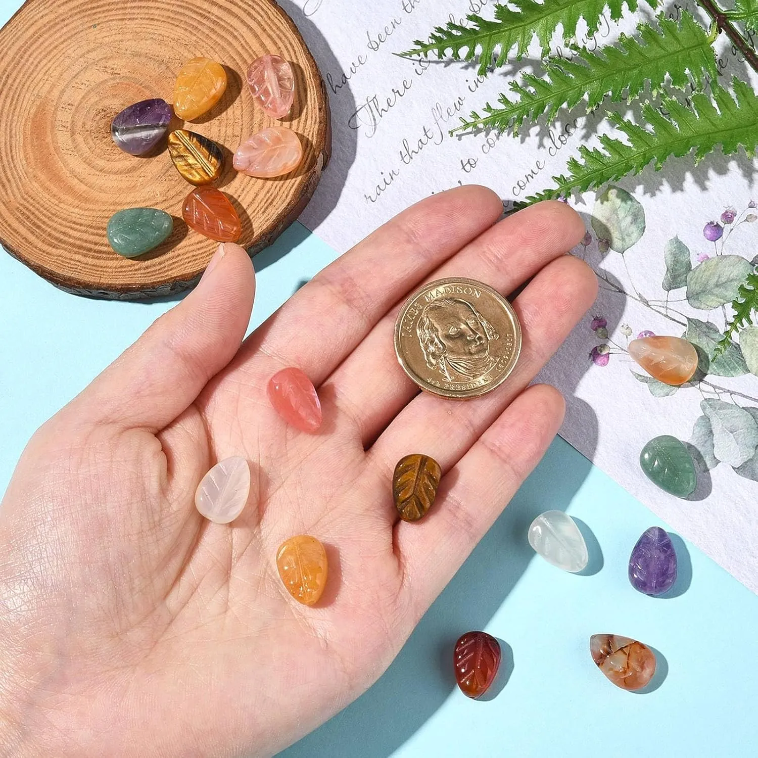 LiQunSweet 16 pcs 8 Styles Nature Gemstone Leaf Shape Beads Stone Tree Leaves Spacer Beads for DIY Jewelry Bracelet Necklace Earring Crafts Phone Keychain Bag Decor