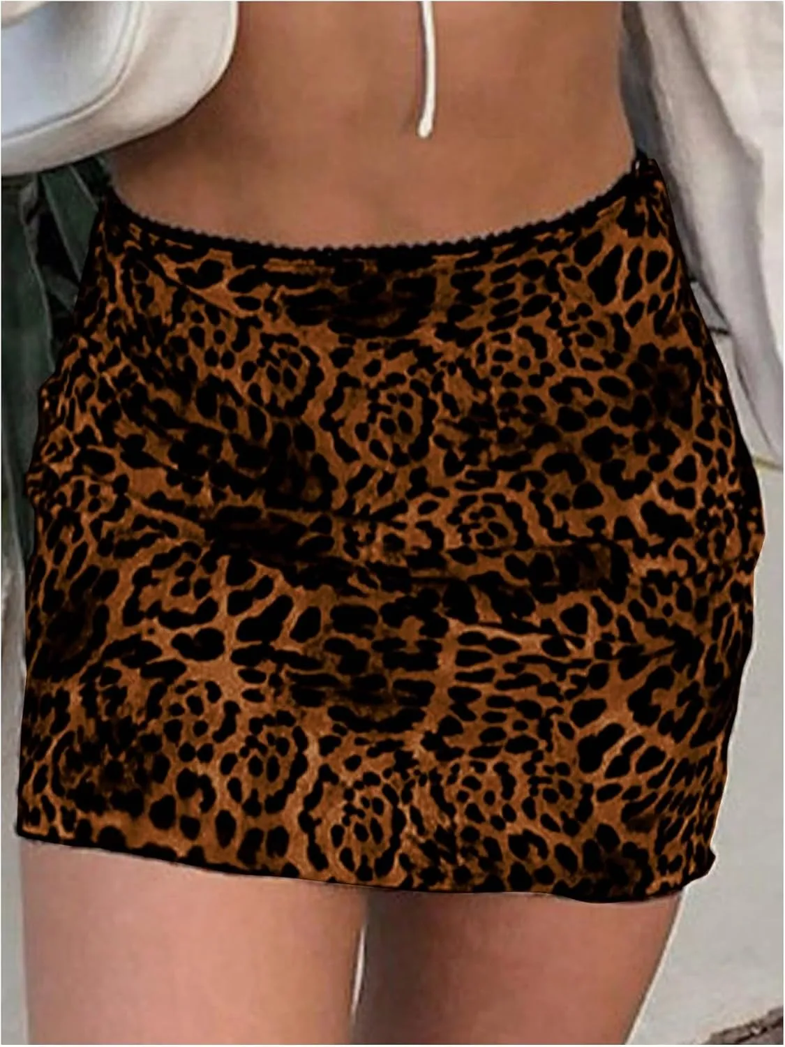 Milumia Women's Leopard Print High Waisted Mini Skirt Y2k Going Out Short Skirts
