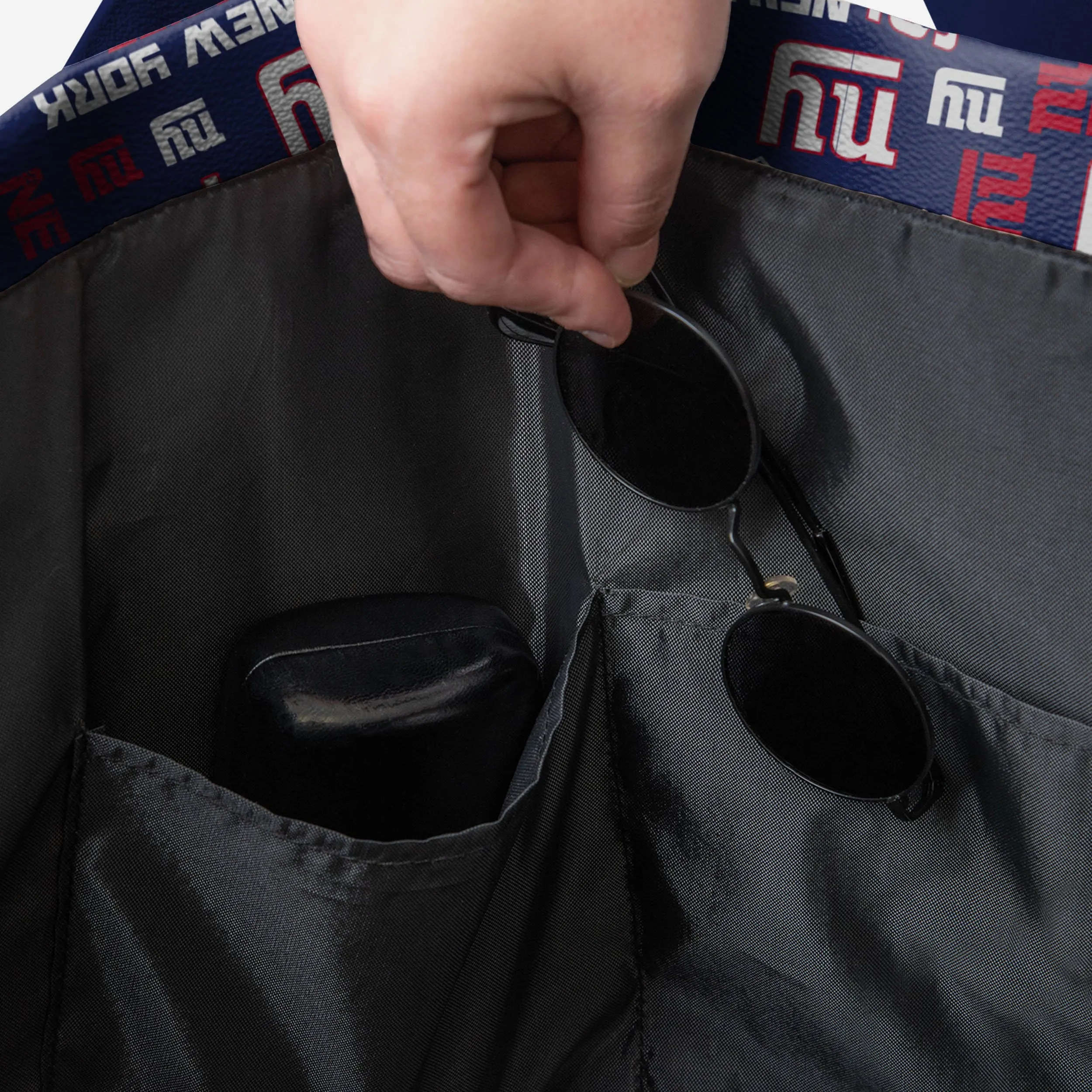 New York Giants Logo Love Tote Bag
