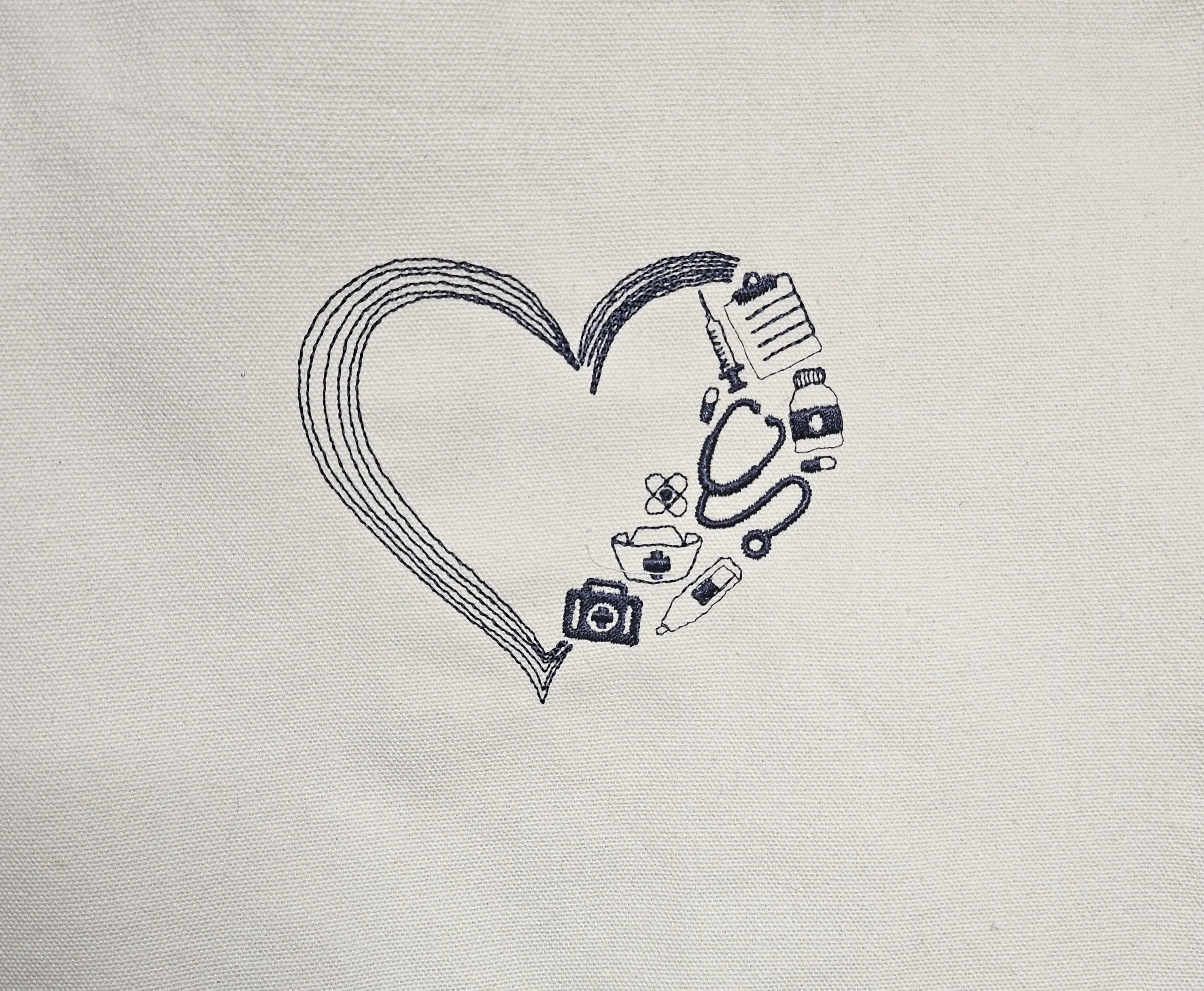 Nurse's Heart Zipper Tote