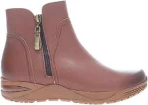 Propét Women's Delphi Leather Scotchgard Treated Bootie