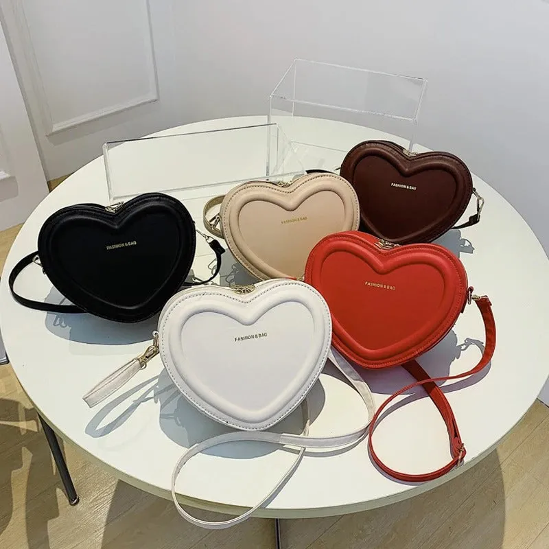 realaiot  Heart Shaped Crossbody Bag, Trendy Mini Shoulder Bag, Women's PU Leather Love Purse