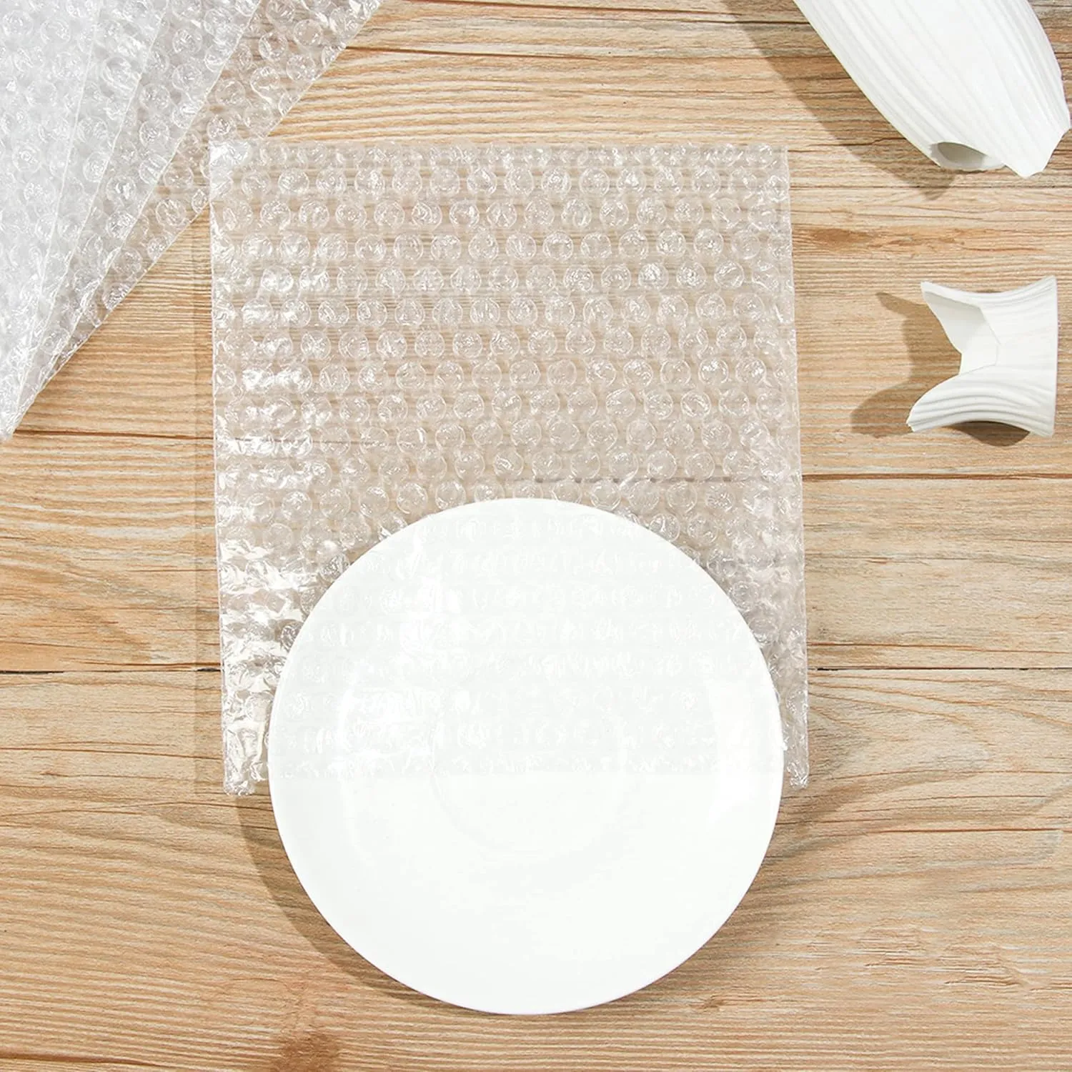 Shipping Bubble Bag, 12 x 11.5 Inches. 10 Pack Clear Bags for Packaging. Self Seal Bubble Pouches for Packing. Waterproof Polyethylene Storage Moving Bags. Packing Materials for Fragile Items