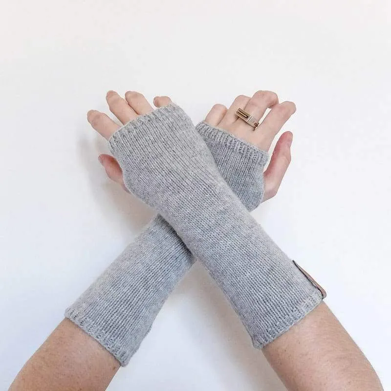 Stina Half Mitts Silver Grey