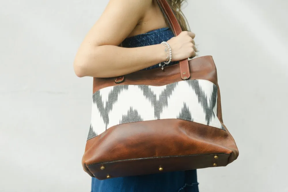 The Husky Tote ( Mini )
