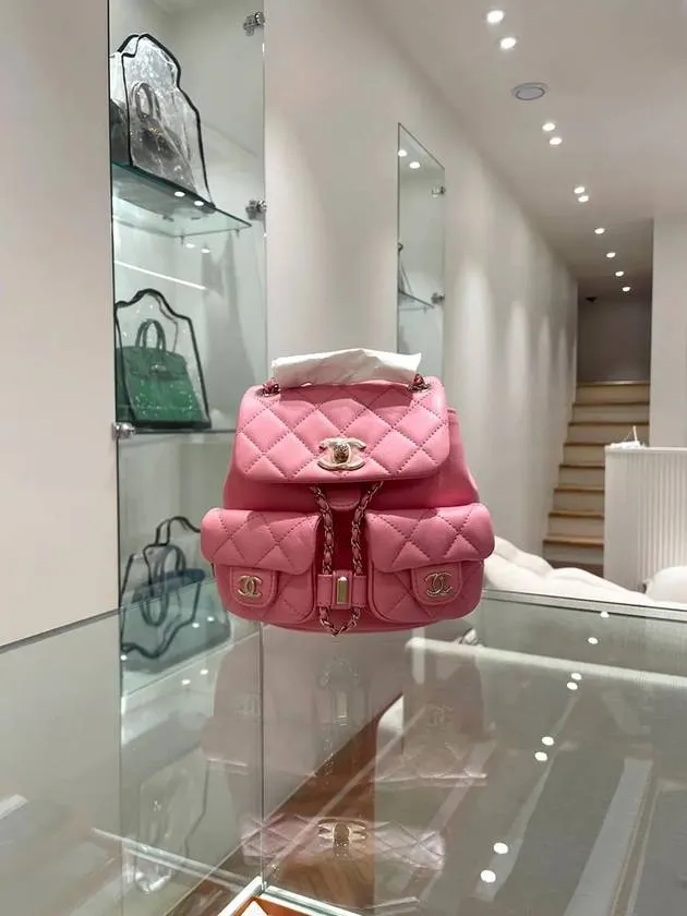 Two-pocket Gold Calfskin Backpack Light Hardware Exceptional Chanel Small Premium selection Pink