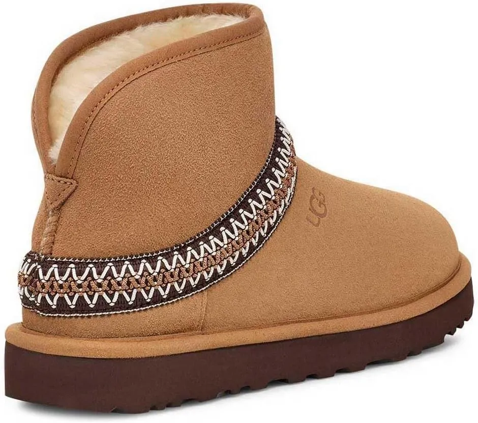 UGG Women's Classic Mini Crescent Fashion Boot