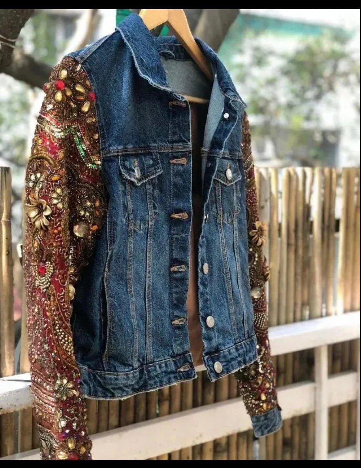 Unisex- Triangle Embellished Jacket