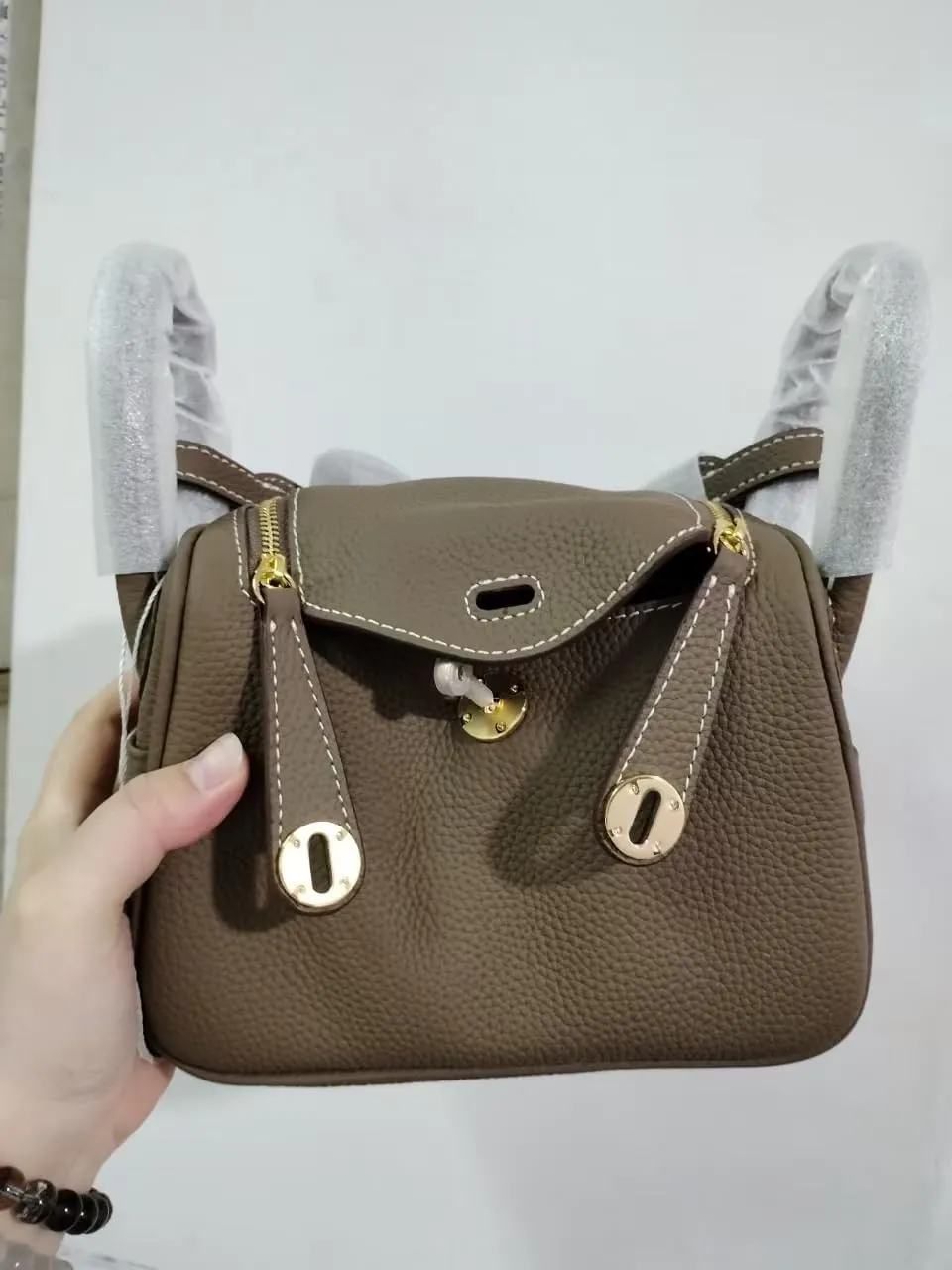 Women's Genuine Leather Crossbody Bag, Square Design with Fixed Shoulder Strap, Daily Use Handbag, 7.5x4x5 Inches