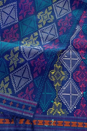 Yakan Bungasama Dark Blue